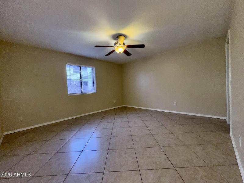 EA51C1CB-541F-49C3-BB23-0825DCD923DD_1_2