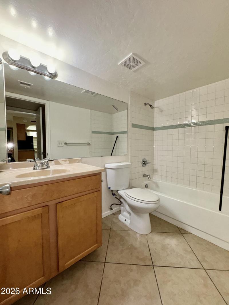 7910DB27-99F6-4A82-AF02-024BDCE89356_1_2