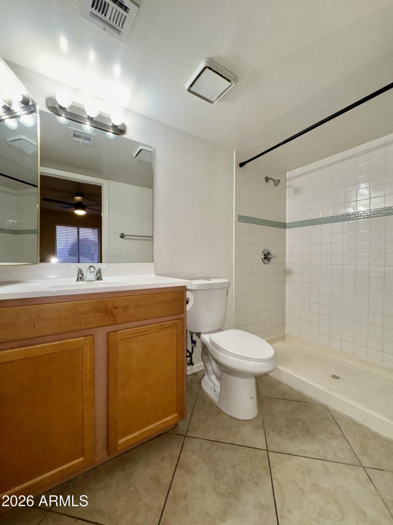 E53DA17A-72EC-4862-8DD3-17CA8CCB8B73_1_2