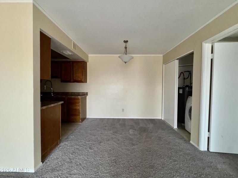 C7BAFFF2-3D71-4CC7-992D-7A8D97F9DFA7_1_2