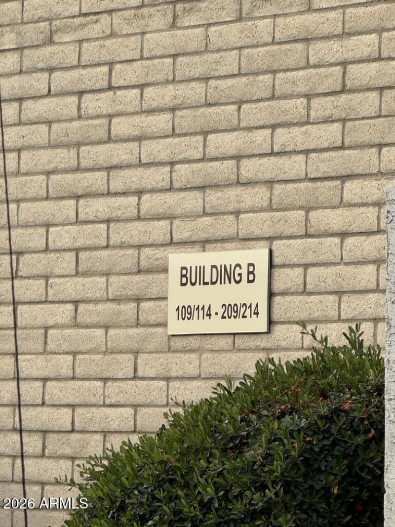 D8636540-B18E-4513-81F5-55ACE1874365_1_1