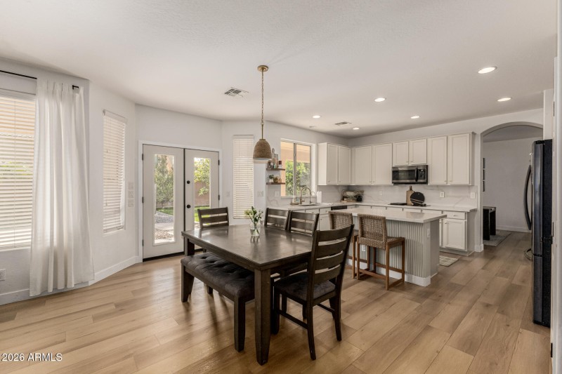 18 - Carla Vista 2123