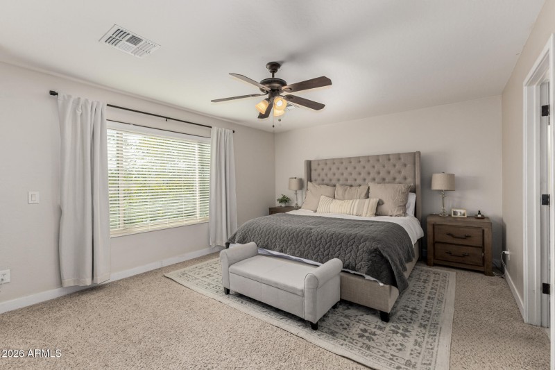 25 - Carla Vista 2123