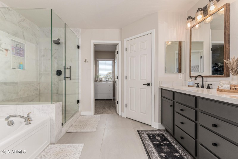 28 - Carla Vista 2123