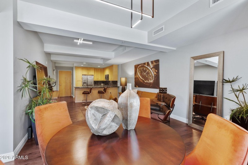 9-web-or-mls-7D3A7508