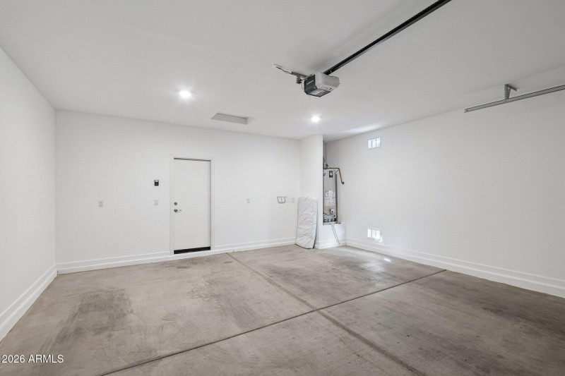 24-web-or-mls-4385-w-allen-st