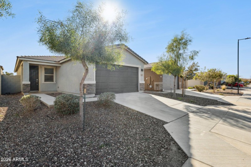 4-web-or-mls-4385-w-allen-st