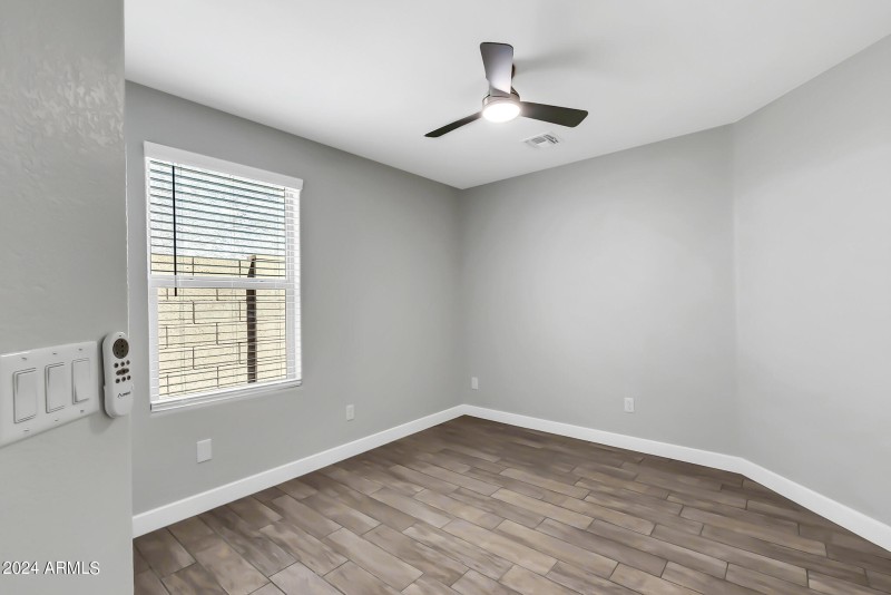 38165 N Reynosa Dr-35