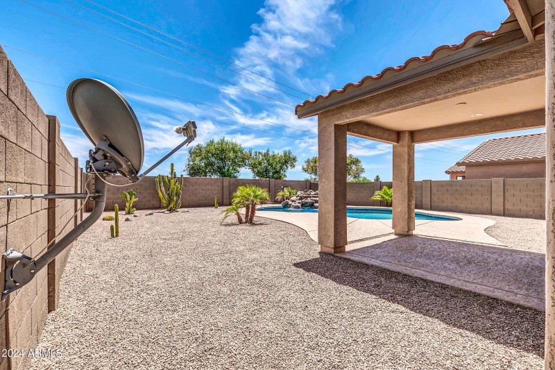 38165 N Reynosa Dr-47