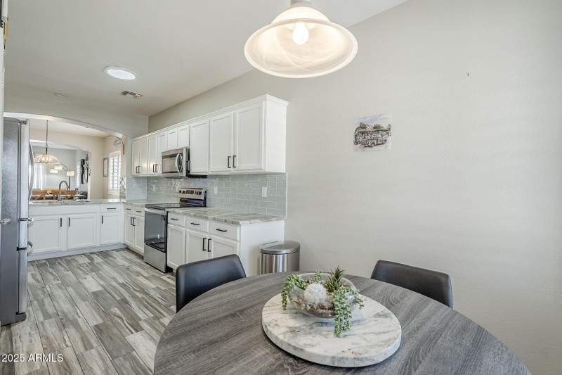 16-web-or-mls-Zachary-16