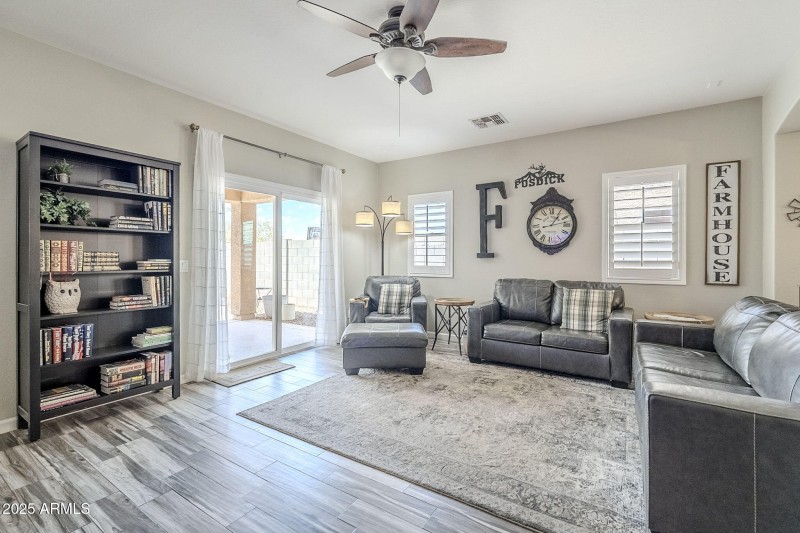 21-web-or-mls-Zachary-21