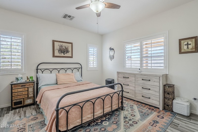 34-web-or-mls-Zachary-34