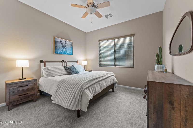 Ensuite guest bedroom