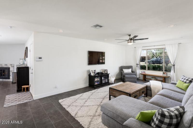 20170919050523541541000000-o