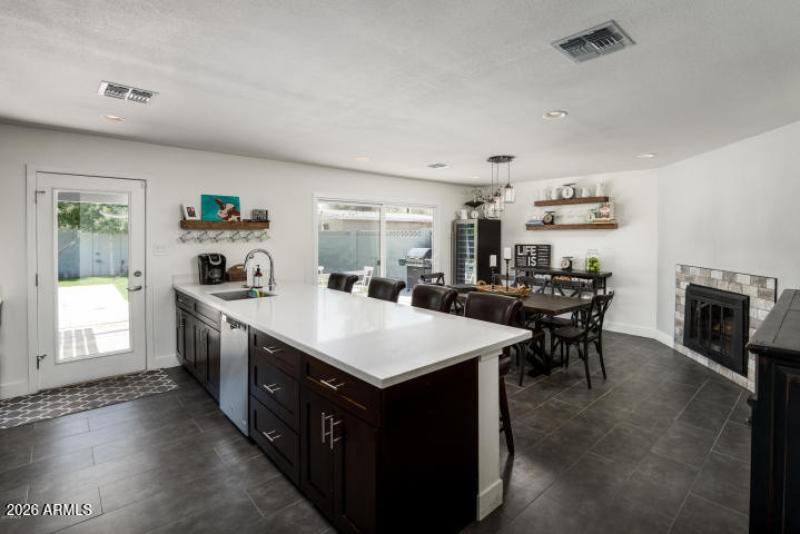 20170919050535958041000000-o