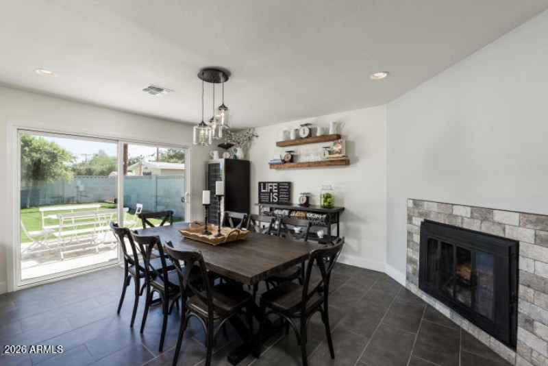 20170919050550619141000000-o