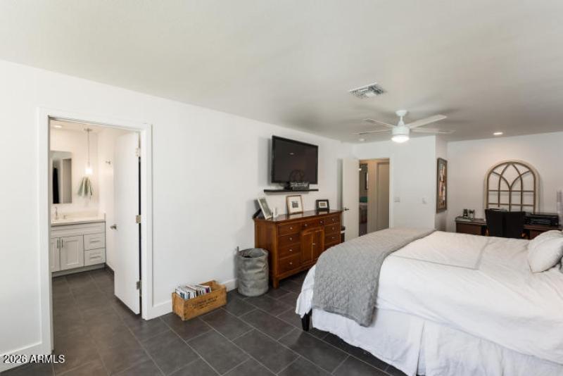 20170919050612953736000000-o