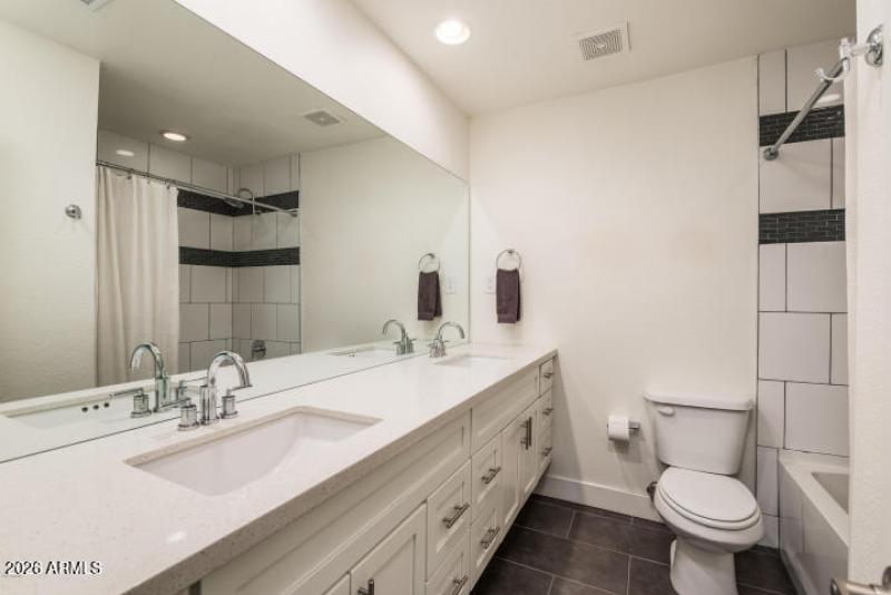 20170919050655581277000000-o