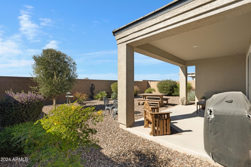 2310 N Comiskey Dr-26