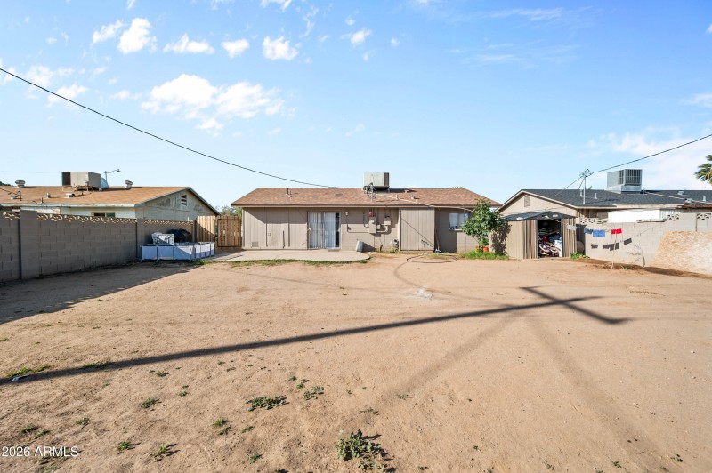 3007 N 81st Ave, Phoenix, AZ 85033-25