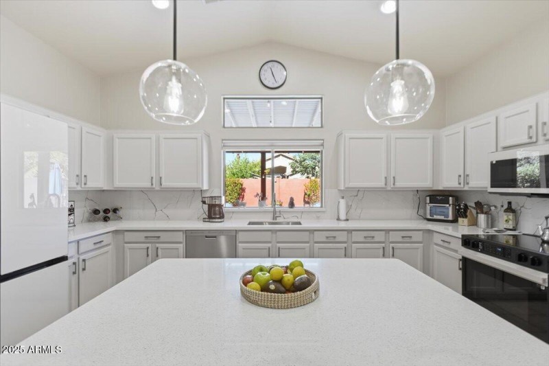 23-9316 E Monterey Ave