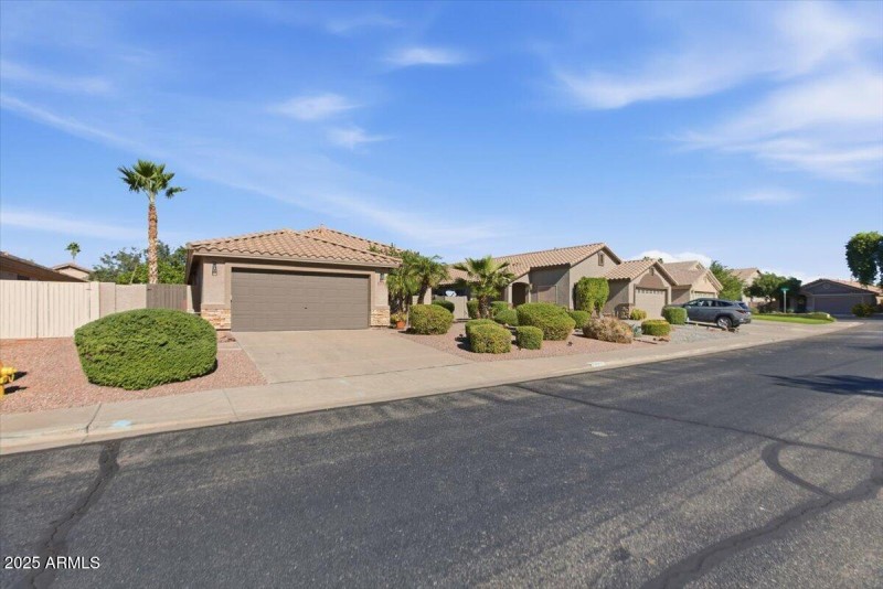 05-9316 E Monterey Ave