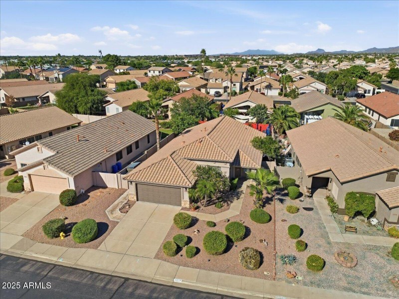 08-9316 E Monterey Ave