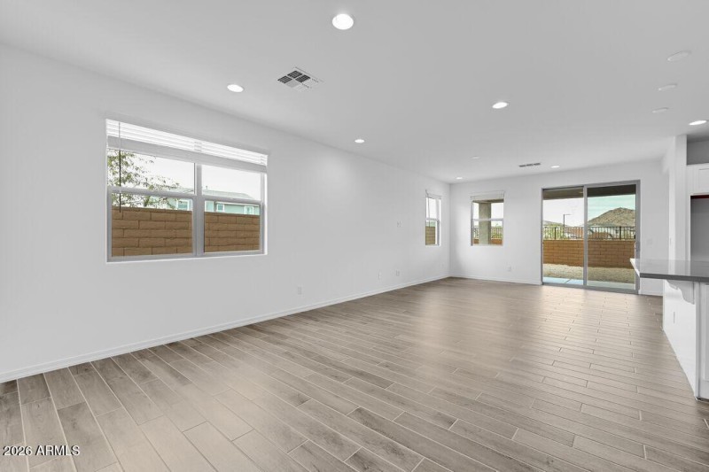 hj-az-phoenix-lucero-sandstone-lot-61-tv