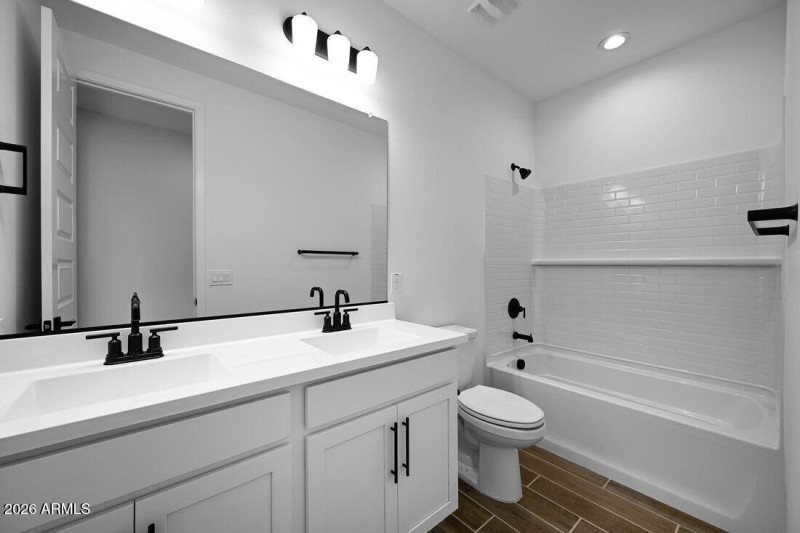 hj-az-phoenix-lucero-sandstone-lot-61-ba