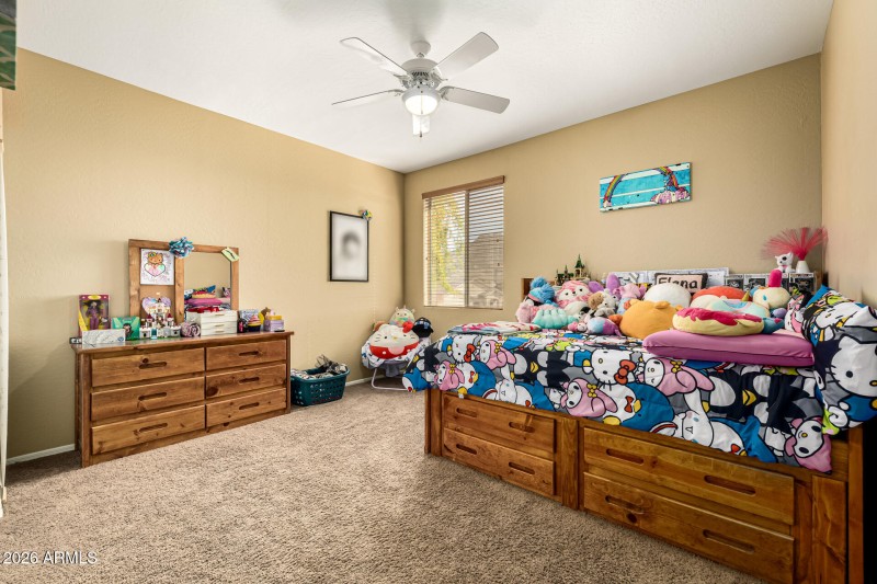 Upstairs guest bedroom