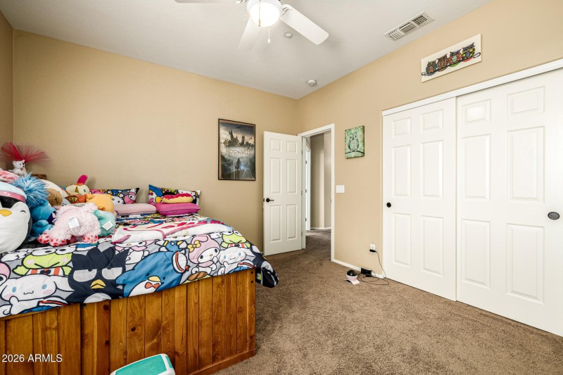 Upstairs guest bedroom