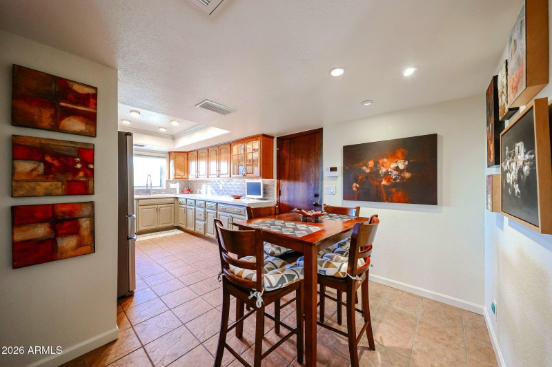 dineKitch(37) (edited)