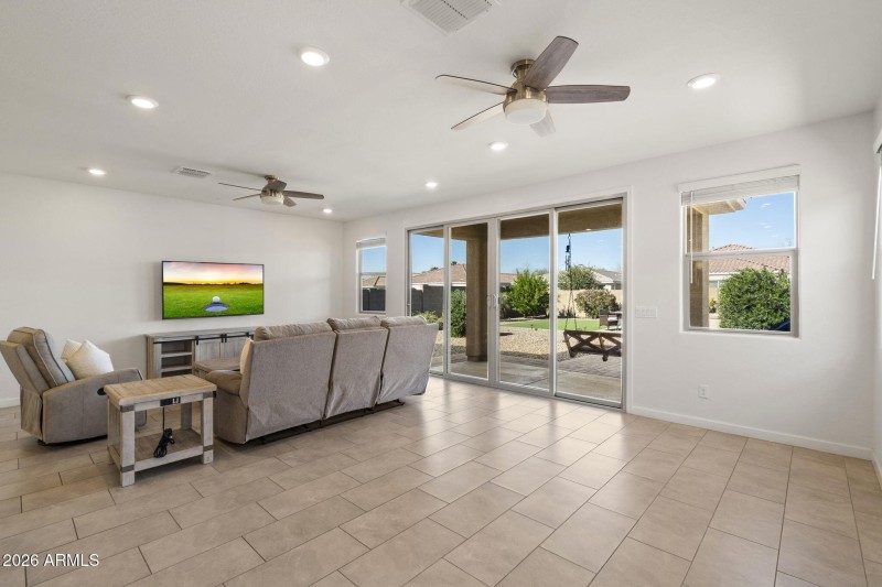 12-web-or-mls-_DSC2150