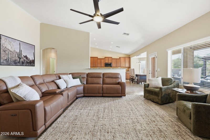 3070 S Morningside Ln