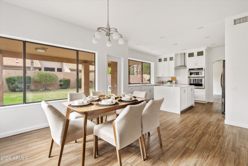 Dining Area | Breakfast