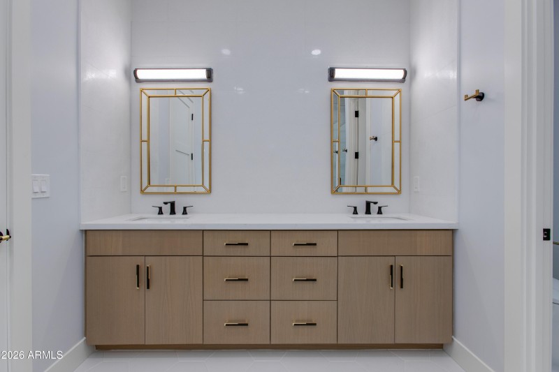 2nd Floor Primary Bath