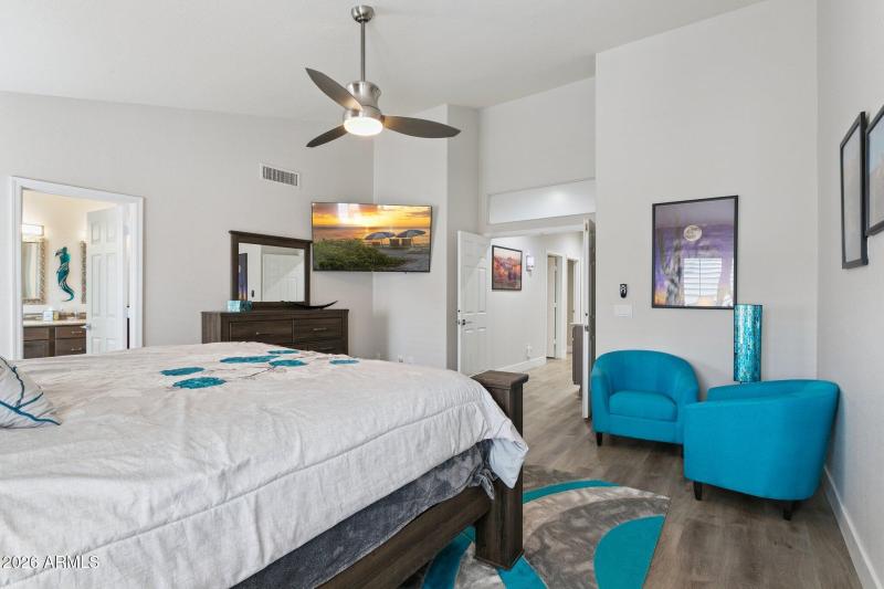 19-web-or-mls-4637-e-fernwood-ct