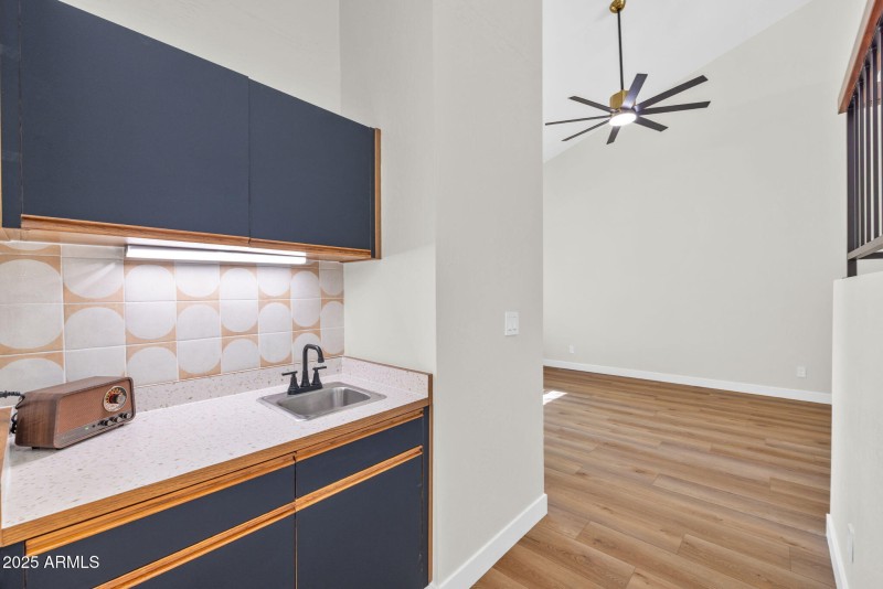 22-web-or-mls-896A8119