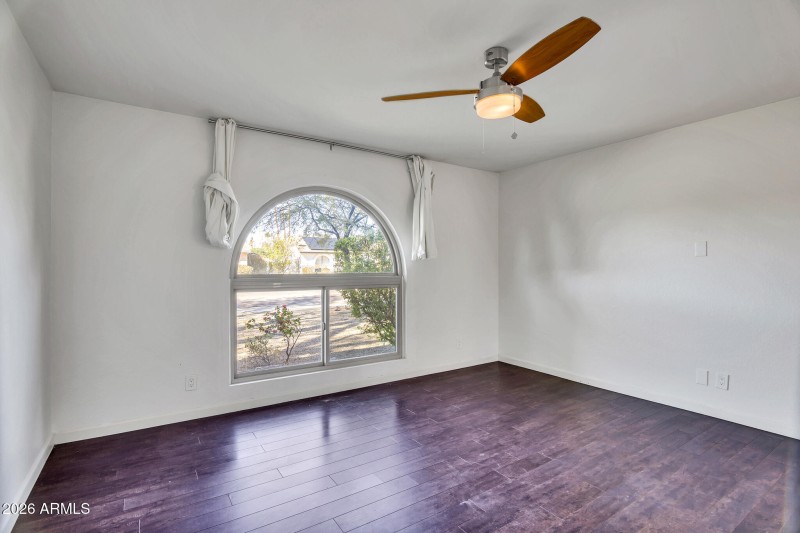 10645 E Mercer Ln-17