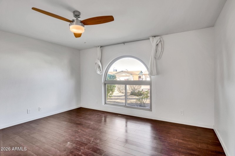 10645 E Mercer Ln-19