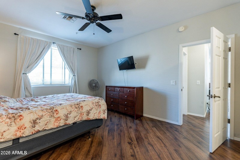 20230130184524120391000000-o