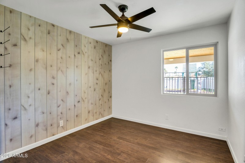 10645 E Mercer Ln-26