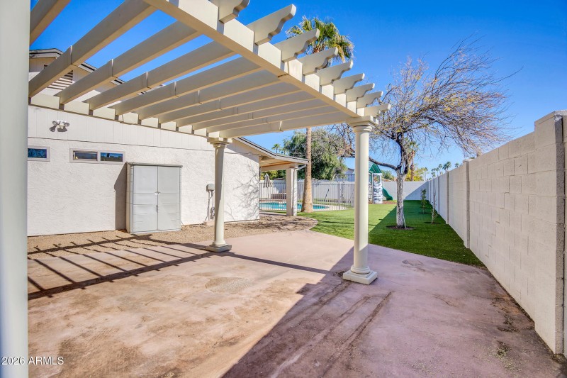 10645 E Mercer Ln-39