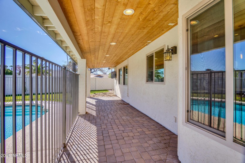 10645 E Mercer Ln-41