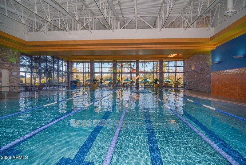 Kiva Club-Indoor Lap Pool