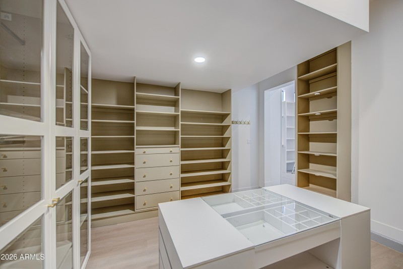 Primary Bed Closet #2-pic 2