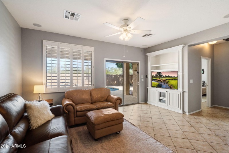 15-web-or-mls-_DSC1960