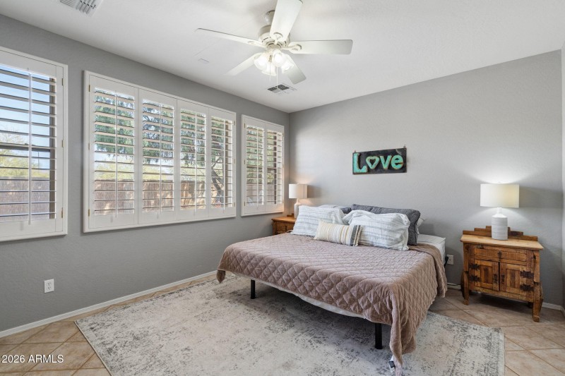 25-web-or-mls-_DSC1981