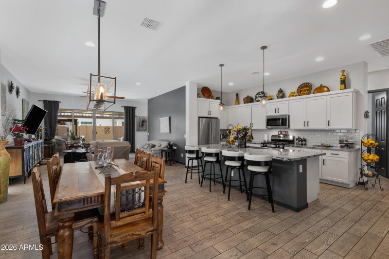 369 W Glacier Bay Dr-10