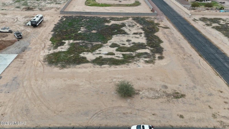 20251117162324726145000000-o